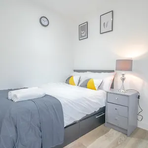 https://modern-studio-serviced-apartments-sheffield-city-centre.yorkshirehotels.net