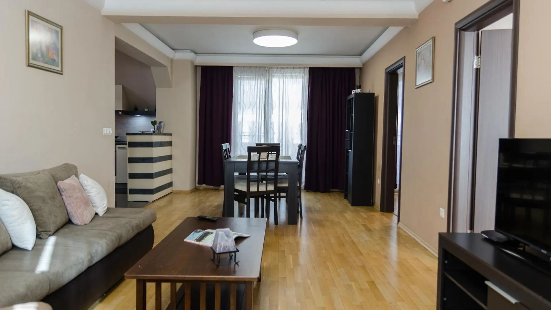 Vip Apartments Sofia 0*,